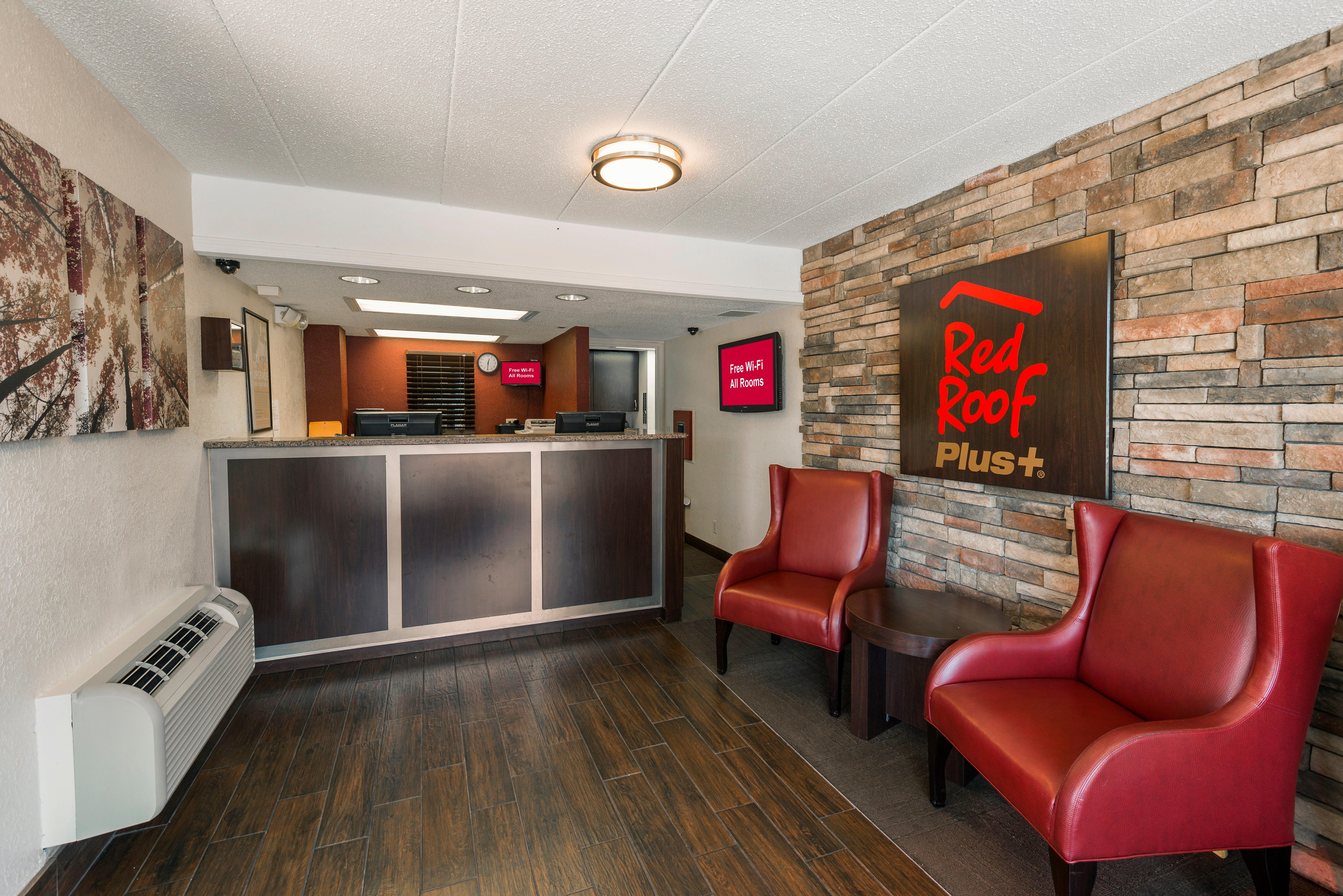 Red Roof Inn Plus+ St. Louis - Forest Park / Hampton Ave. Exterior foto