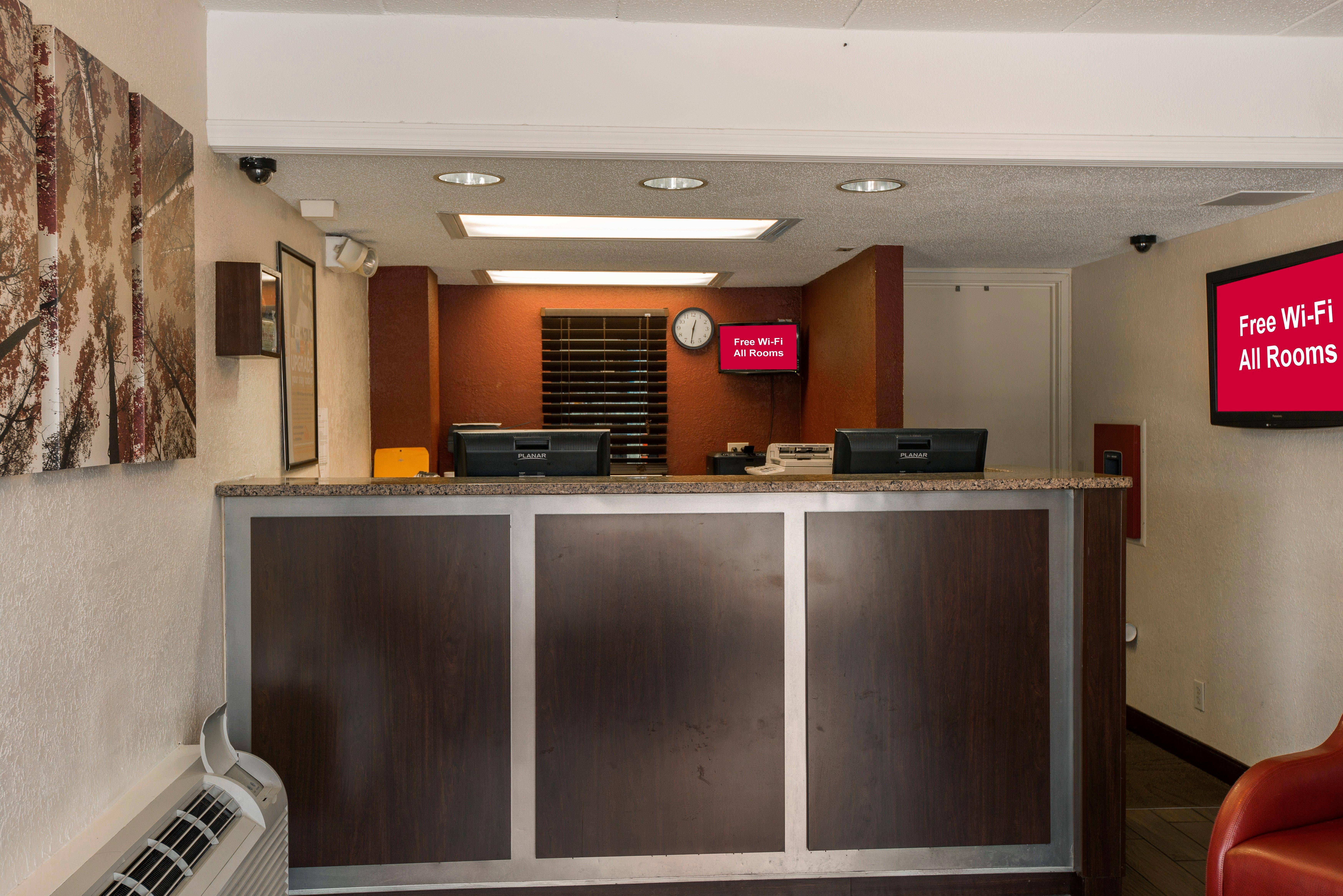 Red Roof Inn Plus+ St. Louis - Forest Park / Hampton Ave. Exterior foto