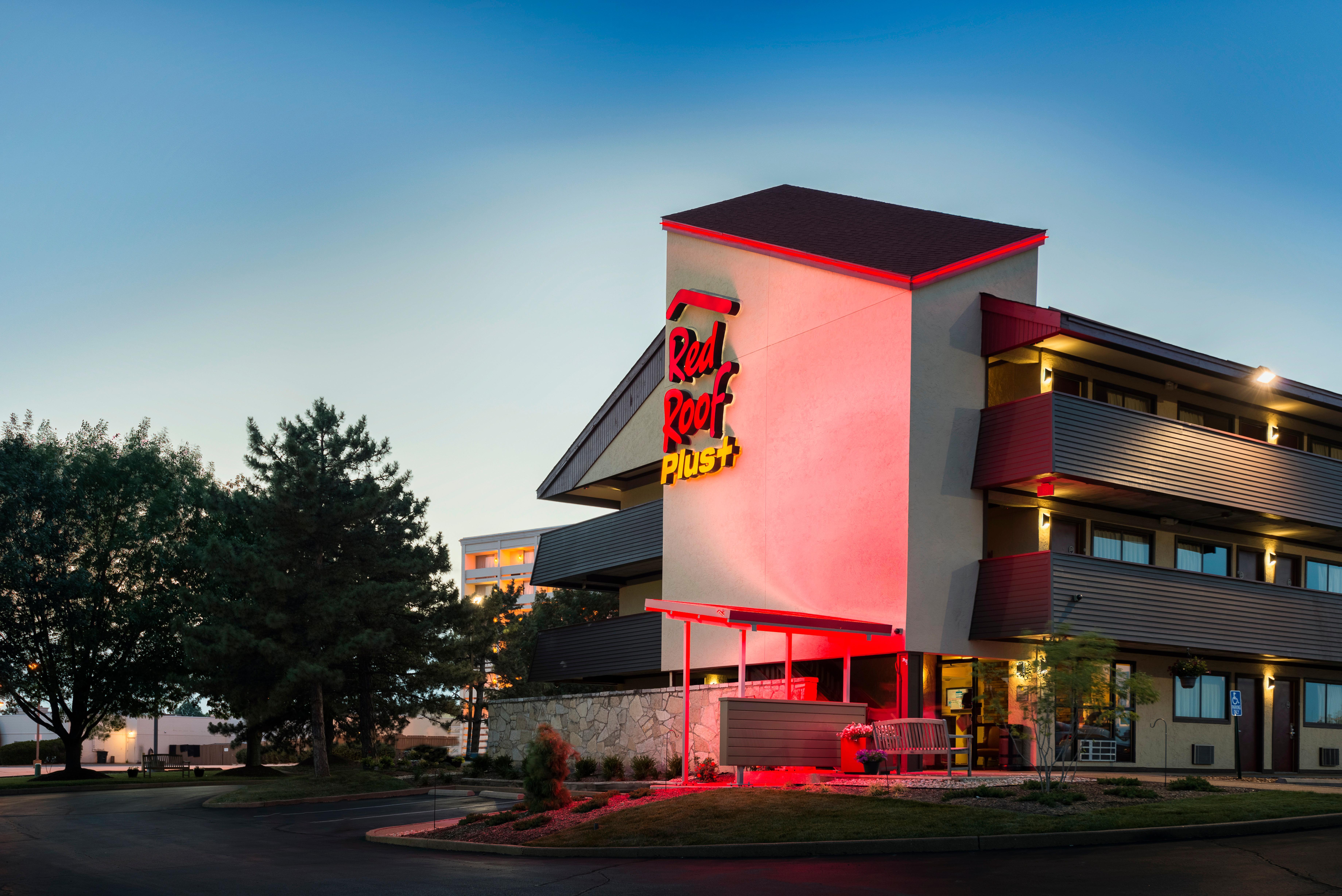 Red Roof Inn Plus+ St. Louis - Forest Park / Hampton Ave. Exterior foto